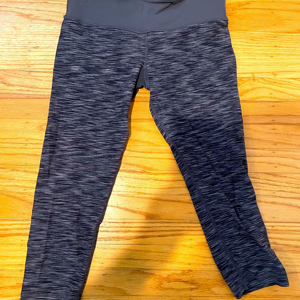 Lululemon Women’s 3/4 Length Leggings Size 4